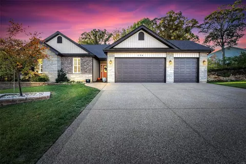 126 Peine Valley Ct, Wentzville, MO 63385