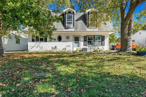 16 Juno Dr, Wentzville, MO 63385