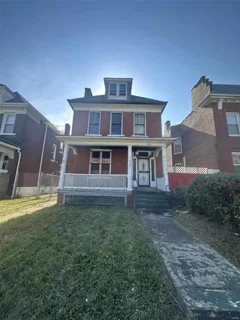 4232 E Labadie Ave, Saint Louis, MO 63115