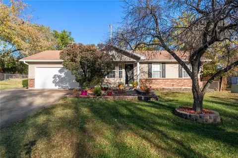 2520 Babble Creek Ln, O'fallon, MO 63368
