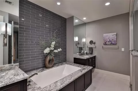 Bath - 155 Carondelet Plz #807, Saint Louis, MO 63105 photo 3 of 4