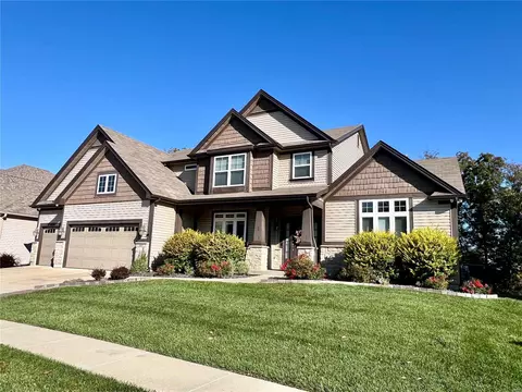 527 Montrachet Dr, O'fallon, MO 63368 photo 3