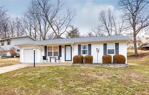 741 Tree Top Ridge Dr, Valley Park, MO 63088
