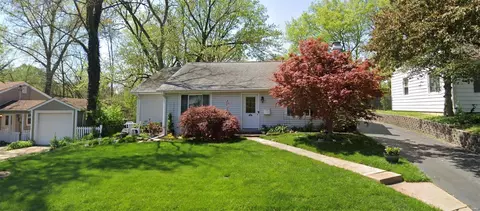 145 Cottage Ave, Saint Louis, MO 63119