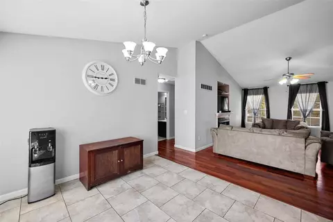 51 W Park Dr, O'fallon, MO 63366 photo 17