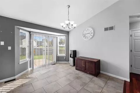 51 W Park Dr, O'fallon, MO 63366 photo 18