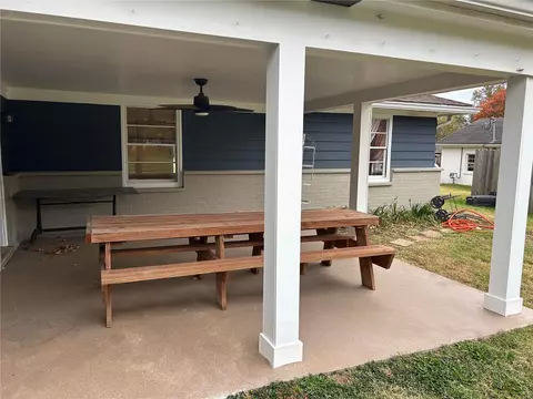 Exterior - 98 Irene Dr, Ballwin, MO 63011 photo 3 of 5