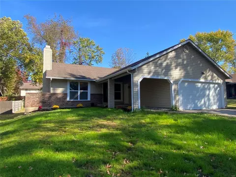 5321 Trailbend Dr, Black Jack, MO 63033