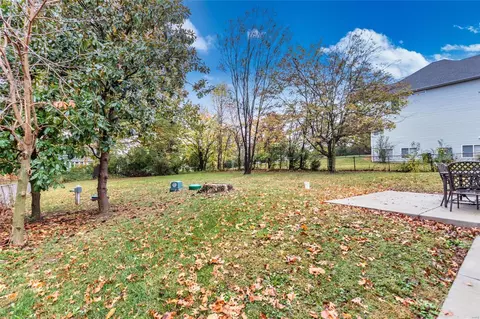 Exterior - 331 Summit Rd, Fenton, MO 63026 photo 3 of 10