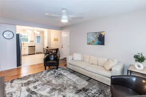 Living - 331 Summit Rd, Fenton, MO 63026 photo 1 of 3