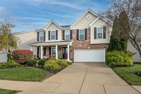 16704 Hickory Crest Dr, Wildwood, MO 63011