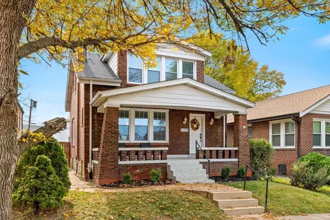6308 Juniata St, Saint Louis, MO 63139