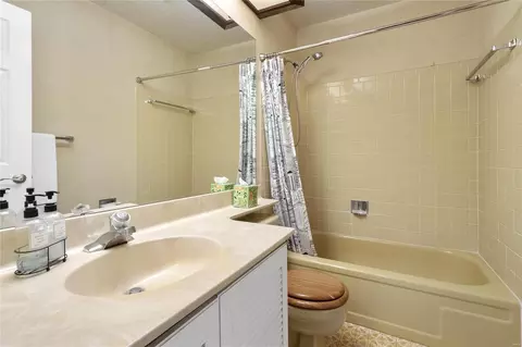 1337 Hampton Rd, Saint Charles, MO 63303 photo 17