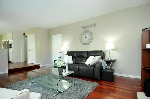 7068 Black Horse Dr, O'fallon, MO 63368 photo 17
