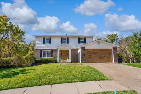 1654 Legend Lane Ct, Saint Louis, MO 63146