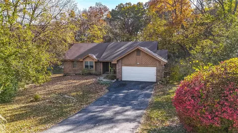 1162 Fairview Dr, Ellisville, MO 63011 photo 3