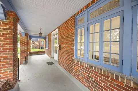 Exterior - 3731 Oakmount Ave, Normandy, MO 63121 photo 2 of 5