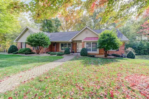 3601 Silver Ridge Dr, Saint Peters, MO 63376