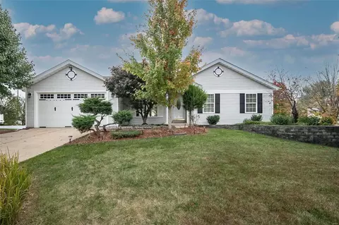 2 Royallridge Ct, O'fallon, MO 63368