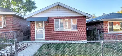 2018 Chippewa St, Saint Louis, MO 63118