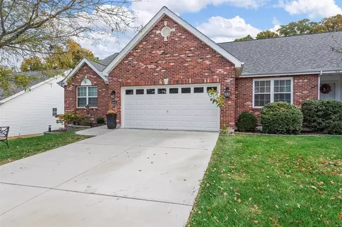 1612 Polar Dr, Wentzville, MO 63385