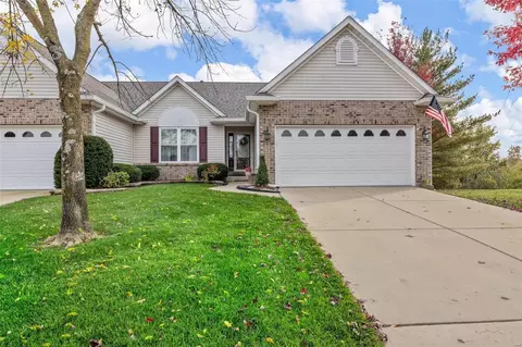 162 Park Ridge Dr #54B, O'fallon, MO 63366