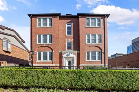 116 N Central Ave #3N, Saint Louis, MO 63105