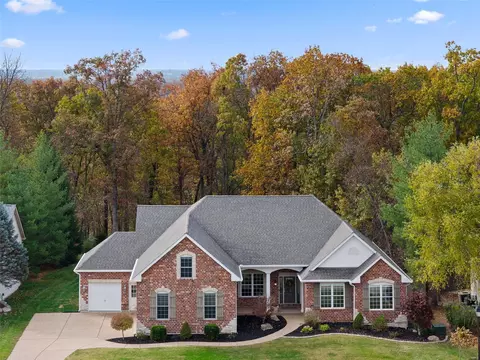 4576 Austin Knoll Ct, Saint Charles, MO 63304