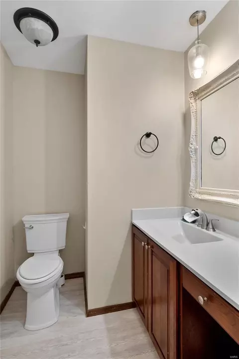 Bath - 1817 Sparks Ct, Wildwood, MO 63011 photo 1 of 8