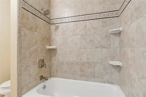 Bath - 120 Carmel Woods Dr, Ellisville, MO 63021 photo 3 of 3
