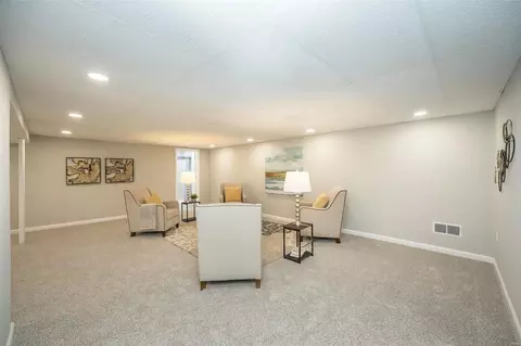 Living - 573 Amber Jack Dr, Ballwin, MO 63021 photo 4 of 4