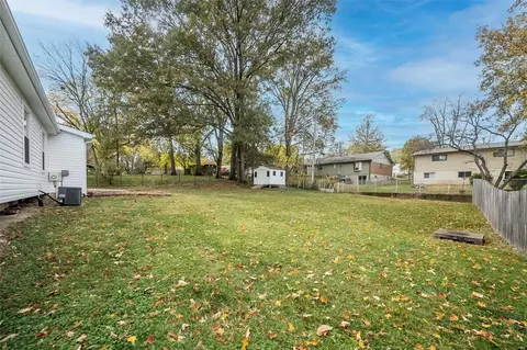 Exterior - 573 Amber Jack Dr, Ballwin, MO 63021 photo 5 of 7