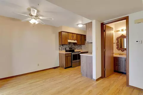 15 Megans Ct, O'fallon, MO 63366 photo 8