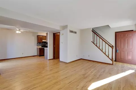 15 Megans Ct, O'fallon, MO 63366 photo 3
