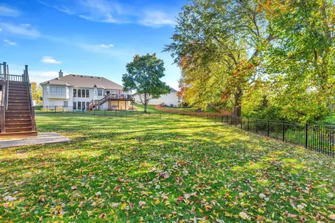 Exterior - 28 Bridgeway Ct, O'fallon, MO 63368 photo 5 of 10