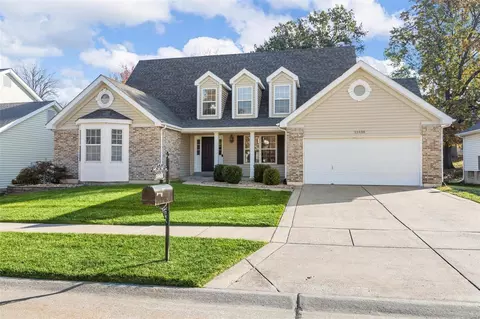 16438 Cherry Valley Ct, Wildwood, MO 63040