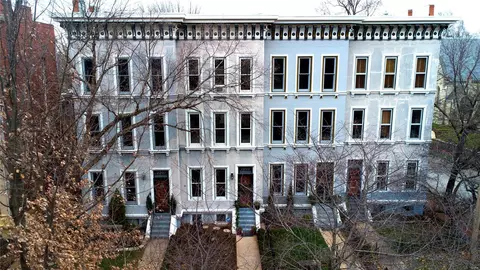 2205 Park Ave, Saint Louis, MO 63104