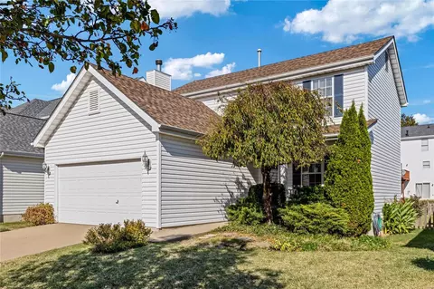 7 Alviston Ct, O'fallon, MO 63366 photo 2