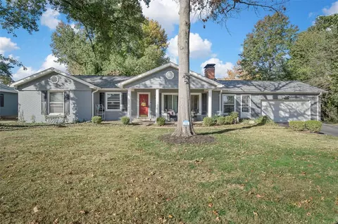 12459 Ballas Meadows Dr, Saint Louis, MO 63131
