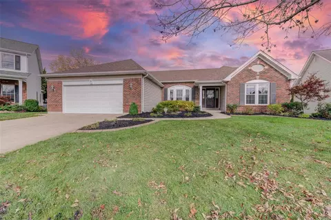 9 Dandridge Ct, Saint Peters, MO 63376