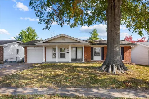 1249 Brenthaven Ln, Florissant, MO 63031