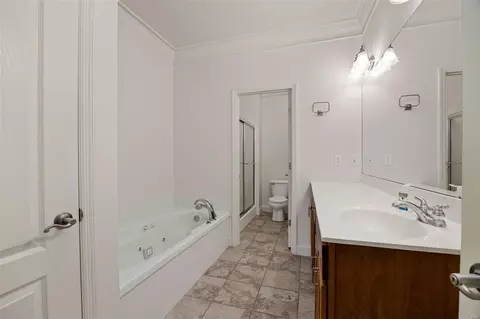 Bath - 43 Mint Ct, O'fallon, MO 63366 photo 2 of 3