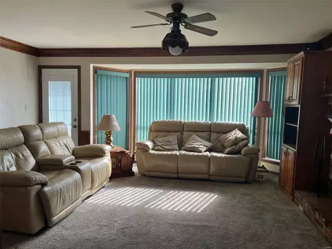 Living - Undisclosed, Bridgeton, MO 63044 photo 2 of 6