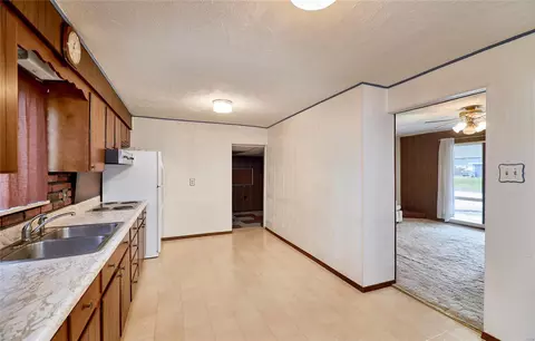 Entry Way - 504 Saint John Dr, O'fallon, MO 63366 photo 1 of 1