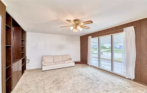 Living - 504 Saint John Dr, O'fallon, MO 63366 photo 3 of 7