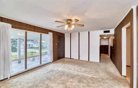 Living - 504 Saint John Dr, O'fallon, MO 63366 photo 7 of 7
