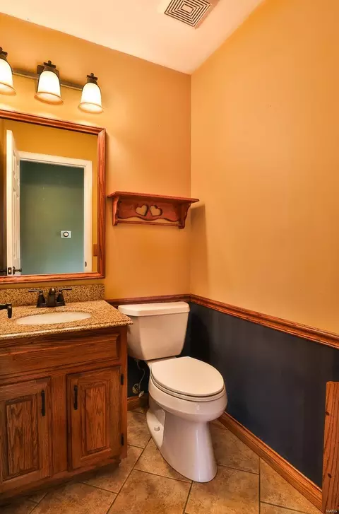 Bath - 200 Ballyshannon, Ballwin, MO 63021 photo 1 of 5