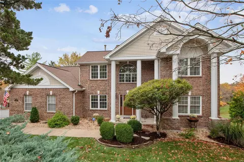 2655 Valley Rd, Wildwood, MO 63005