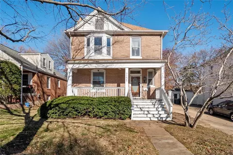 7235 El Moro Ave, Saint Louis, MO 63117