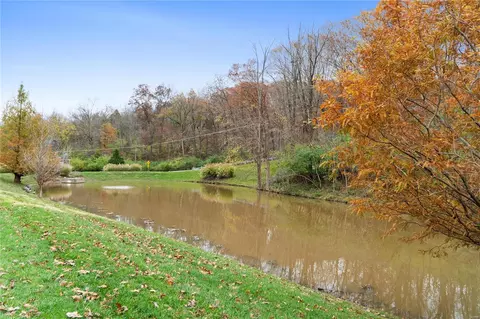 View/Area - 942 Sheffield Forest Ct, Wildwood, MO 63021 photo 5 of 7
